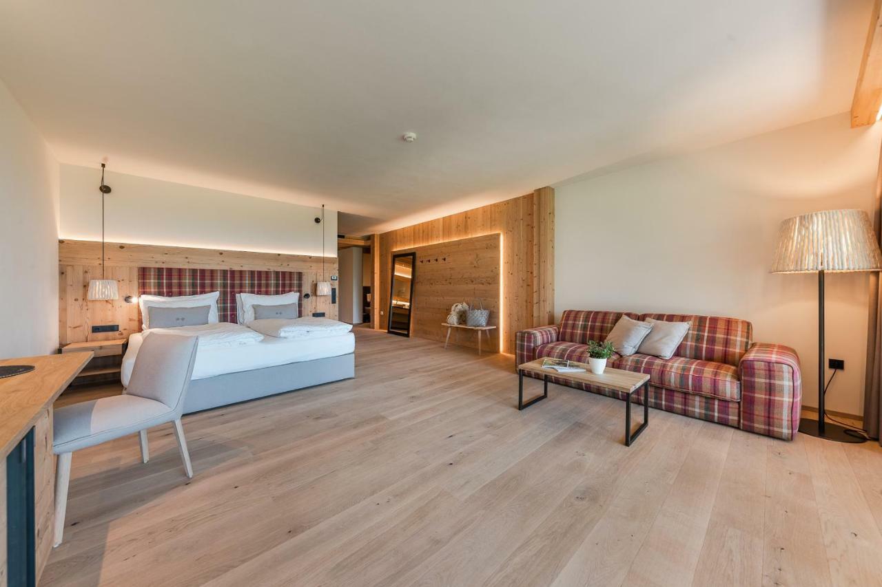 Hotel Kassian Lagundo Eksteriør bilde
